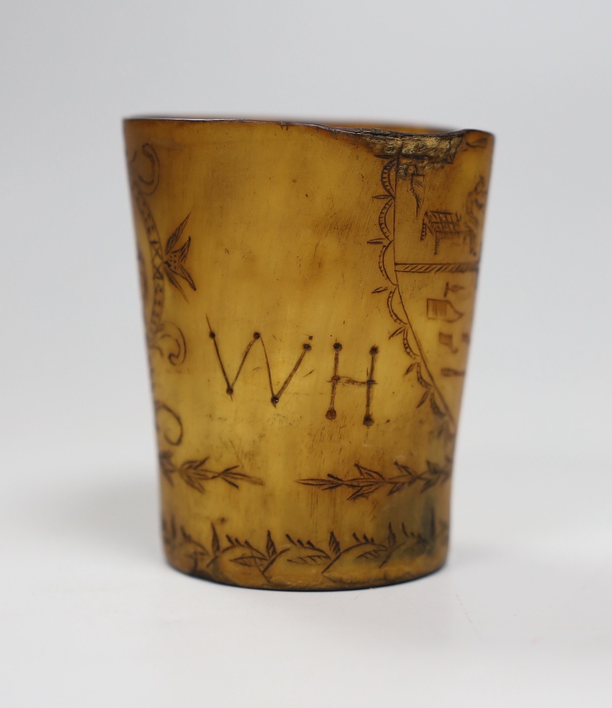 Folk Art - an engraved pictorial and inscribed ox horn tumbler, dated 1800, 7.5cms high